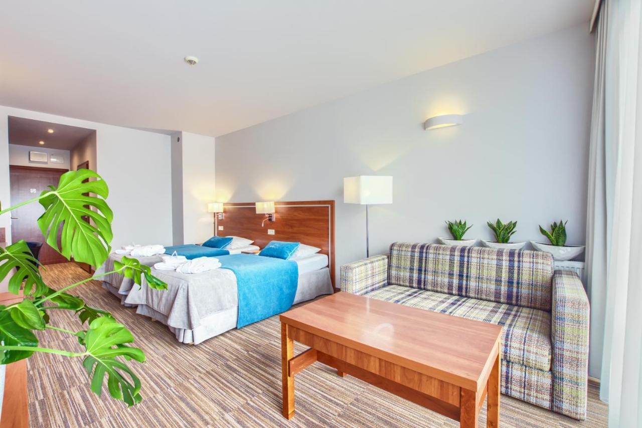 Twin Room,1288527916:JPEG